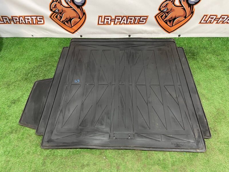 VPLGS0260 Used luggage compartment mat Range Rover L405 (2013-2021) cost 100 € in stock 1 pcs.