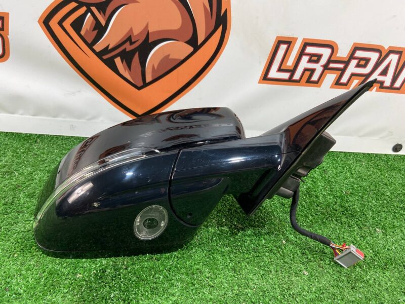 LR065388 Right exterior mirror without camera, with dead zones RANGE ROVER SPORT (L494) 2013- Used cost 600 € in stock 1 pcs.