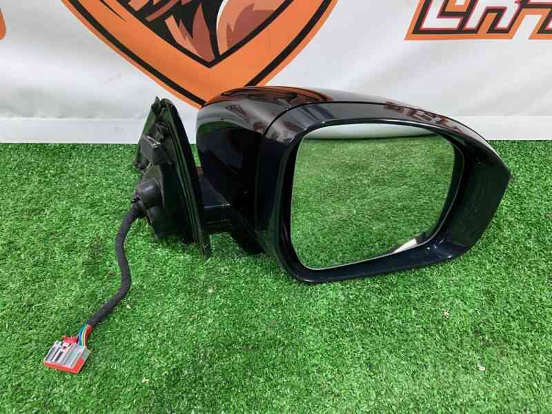 LR065388 Right exterior mirror without camera, with dead zones RANGE ROVER SPORT (L494) 2013- Used cost 600 € in stock 1 pcs.