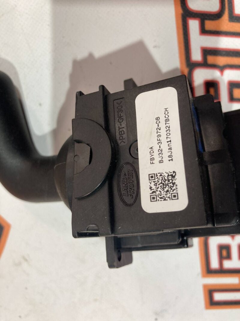 LR024627 Steering Derailleur Left Land Rover Discovery Sport L550 (2015-) Used cost 25 € in stock 17 pcs.