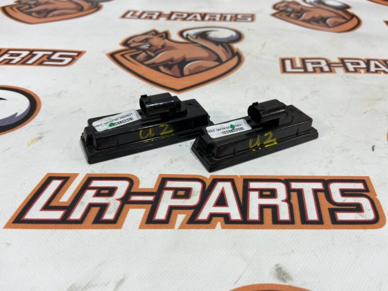LR045165 Number illumination 2 pieces Range Rover Sport L494 (2014-2022) Used cost 50 € in stock 1 pcs.