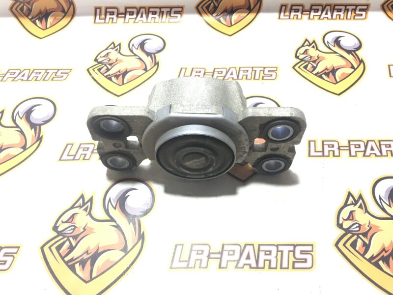 LR061456 Gearbox bracket for Range Rover Evoque L538 (2012-2018) used cost 45 € in stock 10 pcs.