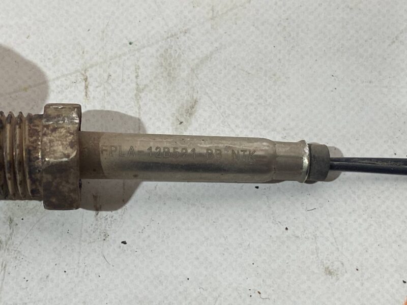 LR062037 Exhaust Gas Temperature Sensor Range Rover L405 (2013-2021) Used cost 30 € in stock 12 pcs.