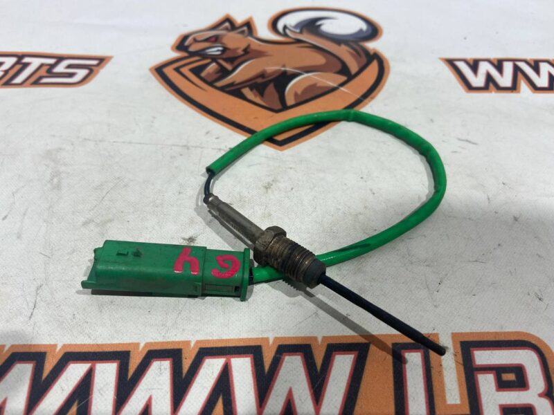 LR062037 Exhaust Gas Temperature Sensor Range Rover L405 (2013-2021) Used cost 30 € in stock 12 pcs.