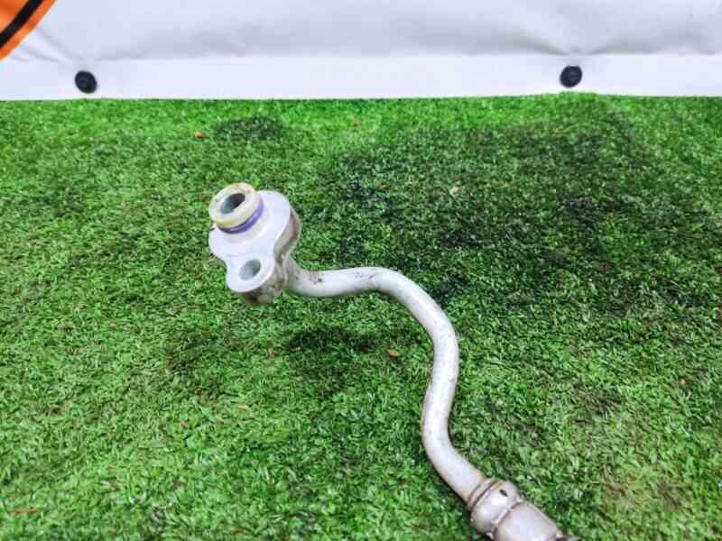 LR070477 Air Conditioning Pipe Land Rover Discovery Sport L550 (2015-) Used cost 60 € in stock 5 pcs.