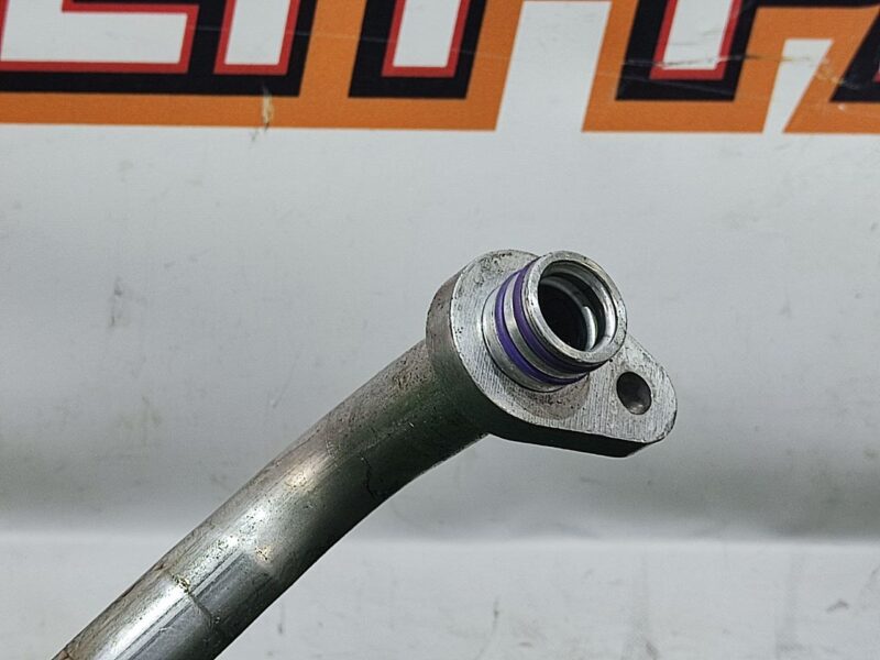 LR070477 Air Conditioning Pipe Land Rover Discovery Sport L550 (2015-) Used cost 60 € in stock 5 pcs.