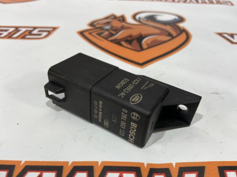 LR071241 Glow plug relay ECU Land Rover Discovery Sport L550 (2015-) Used cost 50 € in stock 2 pcs.