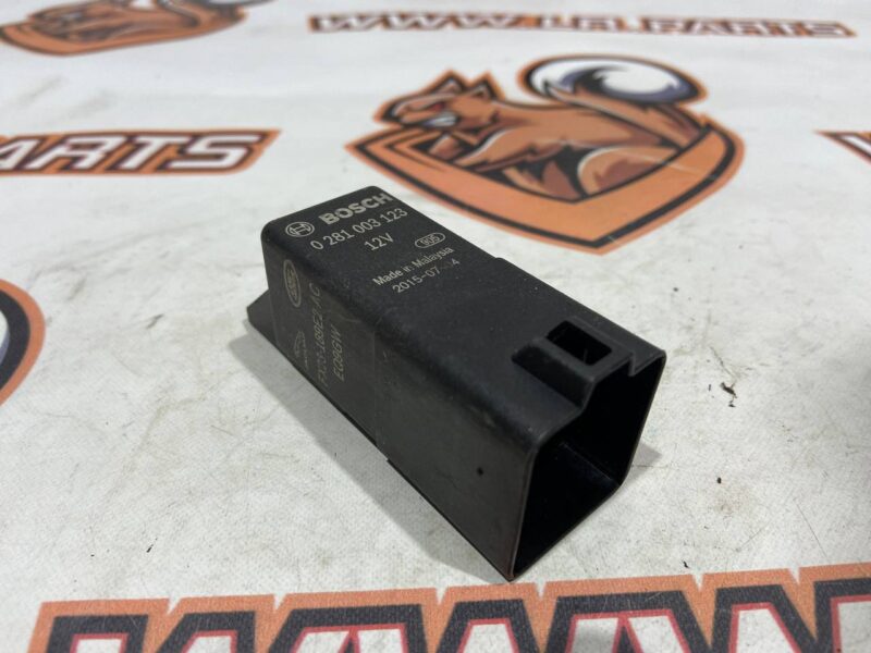 LR071241 Glow plug relay ECU Land Rover Discovery Sport L550 (2015-) Used cost 50 € in stock 2 pcs.