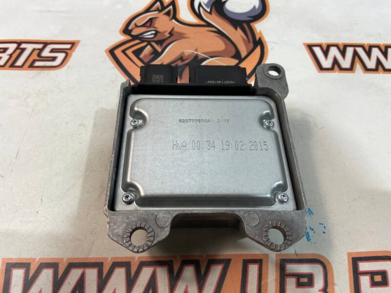 LR071268 Airbag control unit airbag Range Rover Sport L494 (2014-2022) Used cost 150 € in stock 3 pcs.