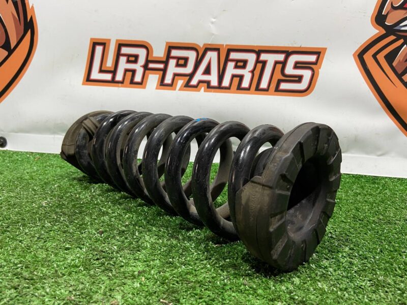 LR090651 Used RANGE ROVER VELAR (L560) rear springs cost 60 € in stock 3 pcs.