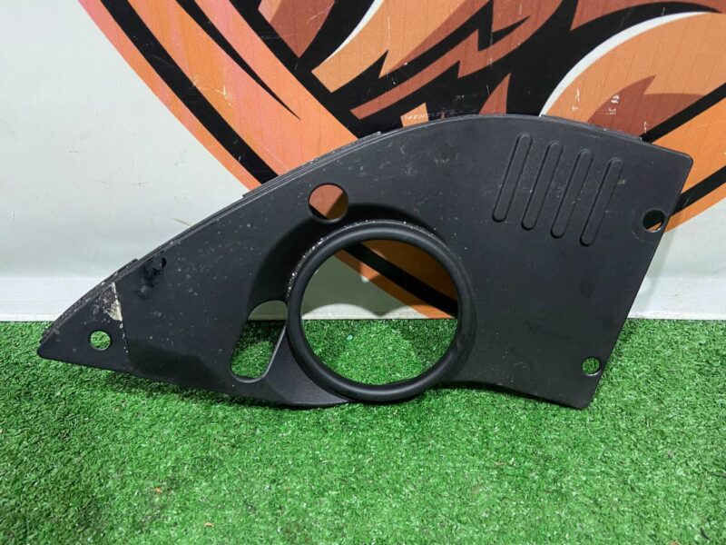 LR100546 Plastic cover for TV Range Rover Sport L494 (2014-2022) Used cost 21 € in stock 7 pcs.