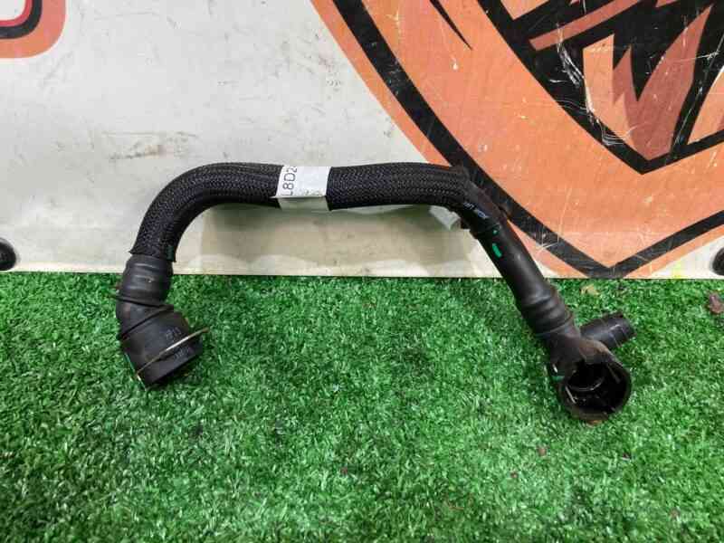 LR135256 Coolant hose Range Rover Evoque New L551 (2019-) used cost 20 € in stock 1 pcs.