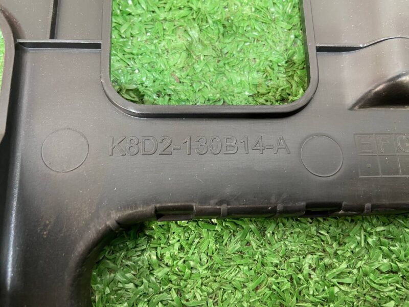 LR137426 Right floor bracket Range Rover Evoque New L551 (2019-) used cost 15 € in stock 1 pcs.