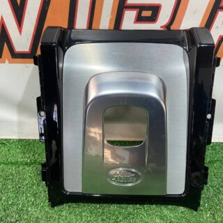 LR139702 Center console trim Land Rover Discovery Sport L550 (2015-) used cost 20 € in stock 1 pcs.