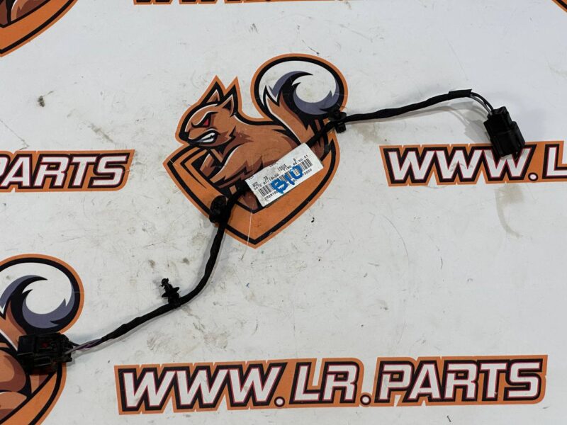 LR145597 Control valve harness Range Rover Velar L560 (2018-) used cost 15 € in stock 1 pcs.