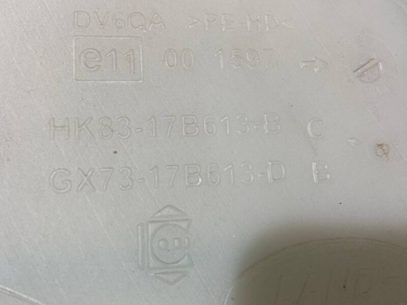 T4A1152 RANGE ROVER VELAR washer tank (L560) Used cost 90 € in stock 5 pcs.