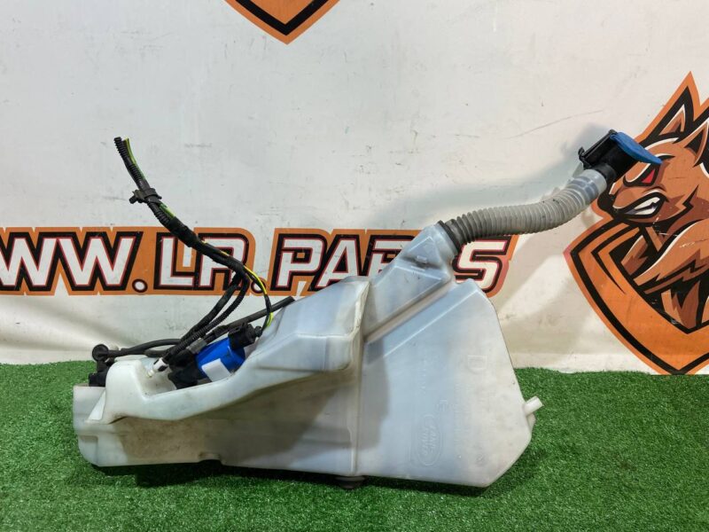 T4A1152 RANGE ROVER VELAR washer tank (L560) Used cost 90 € in stock 5 pcs.