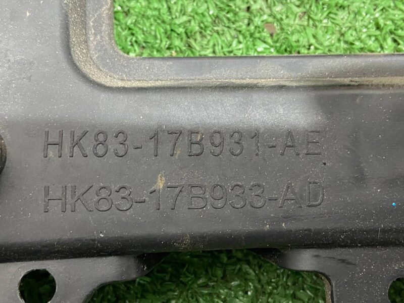 T4A13087 Used JAGUAR F-PACE Rear Left Bumper Mounting Bracket - Image 13