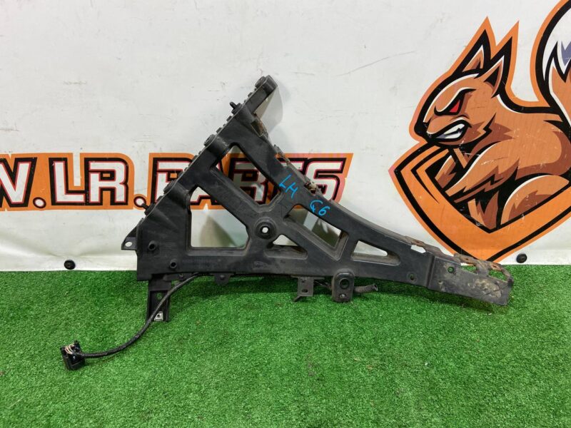T4A13087 Used JAGUAR F-PACE Rear Left Bumper Mounting Bracket cost 50 € in stock 2 pcs.