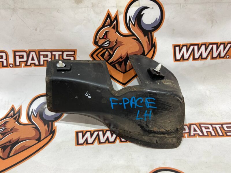 T4A13845 Rear left trim panel Jaguar F-Pace X761 (2017-) used cost 30 € in stock 1 pcs.
