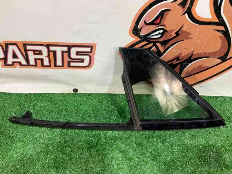 T4K21230 Glass door front left side Jaguar I-Pace (2018-) Used cost 100 € in stock 4 pcs.