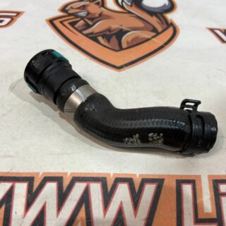 T4K5003 Coolant pipe Jaguar I-Pace (2018-) used cost 15,98 € in stock 1 pcs.