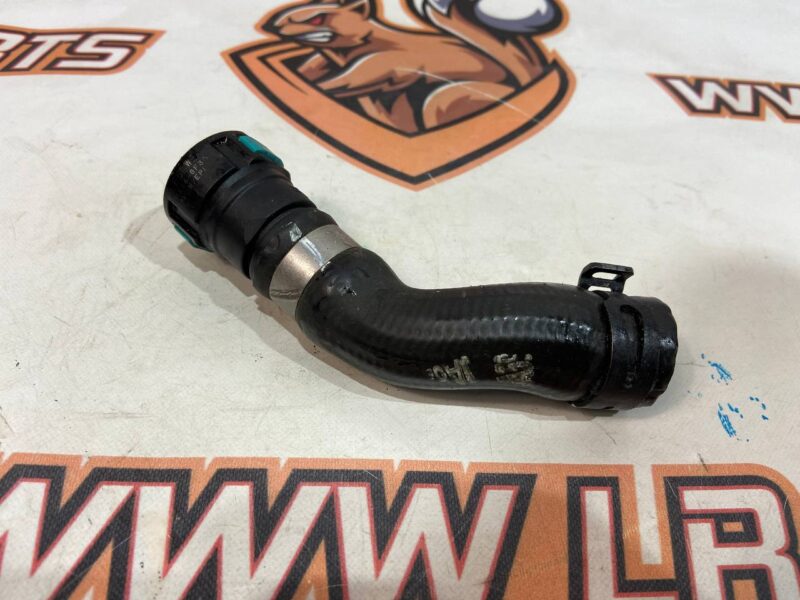 T4K5003 Coolant pipe Jaguar I-Pace (2018-) used cost 15 € in stock 2 pcs.