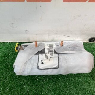 LR026021 Seat airbag left Land Rover Discovery Sport L550 (2015-) Used cost 100 € in stock 4 pcs.