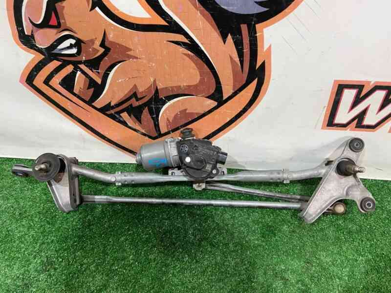 LR058845 Windshield wiper mechanism Land Rover Discovery Sport L550 (2015-) Used cost 125 € in stock 1 pcs.