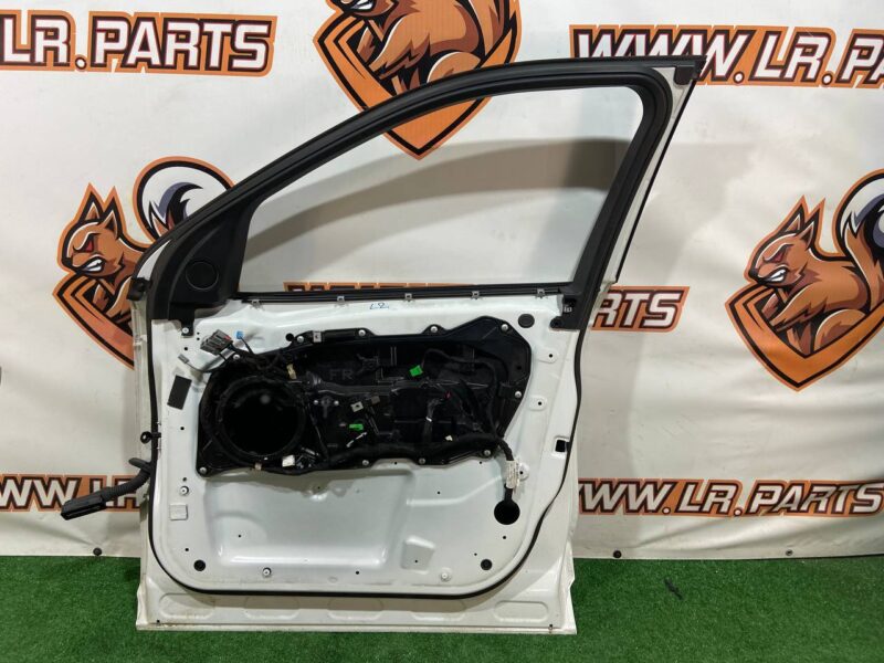 LR061282 Front right door Land Rover Discovery Sport L550 Used - Image 12