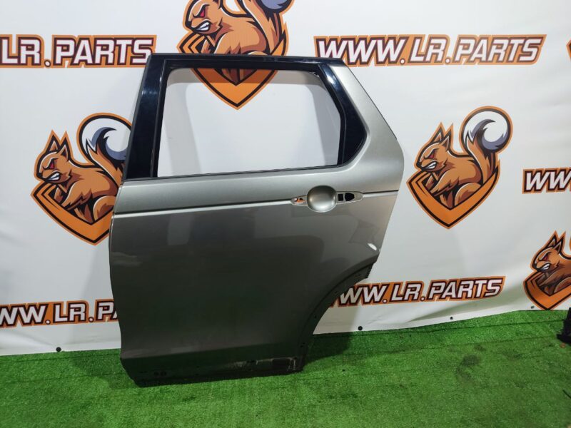LR061285 Rear left door for Land Rover Discovery Sport L550 (2015-) Used cost 500 € in stock 2 pcs.