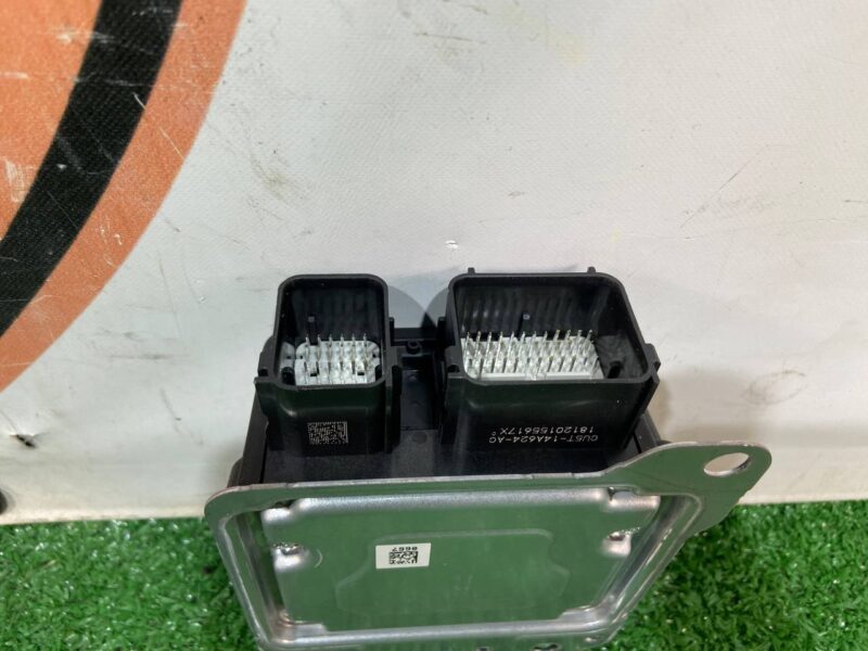 LR062161 Airbag control unit Land Rover Discovery Sport L550 (2015-) USED cost 105 € in stock 1 pcs.