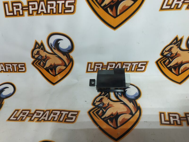 LR067419 Land Rover Discovery Sport L550 (2015-) Radio Signal Jammer Module Used cost 25 € in stock 3 pcs.