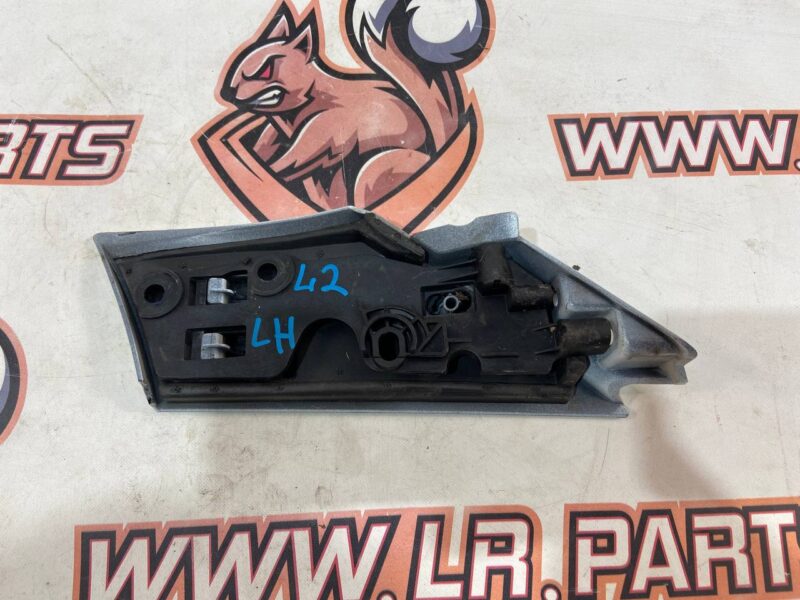 LR072487 Front left wing molding Land Rover Discovery Sport L550 (2015-) Used - Image 16