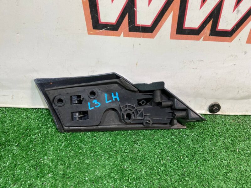 LR072487 Front left wing molding Land Rover Discovery Sport L550 (2015-) Used - Image 18