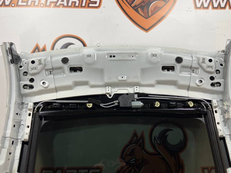 LR079198 Panoramic roof glass Land Rover Discovery Sport L550 (2015-) Used cost 1 600 € in stock 4 pcs.