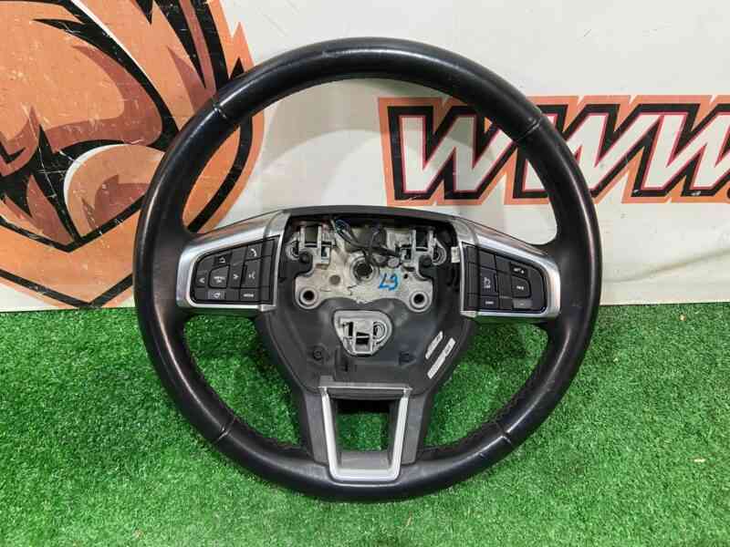 LR079633 Steering wheel for AIR BAG Land Rover Discovery Sport L550 (2015-) USED cost 350 € in stock 1 pcs.