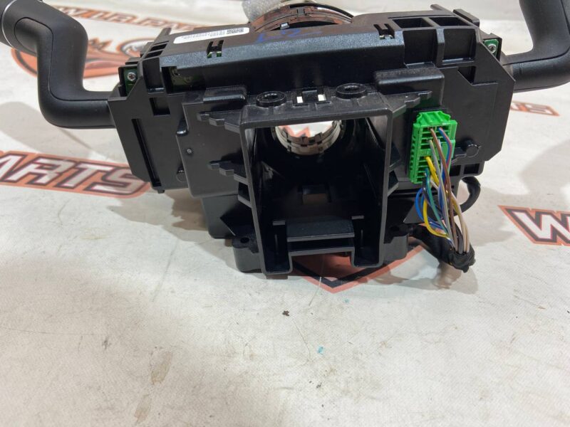 LR088266 Steering column switch assembly Land Rover Discovery Sport L550 (2015-) Used - Image 13