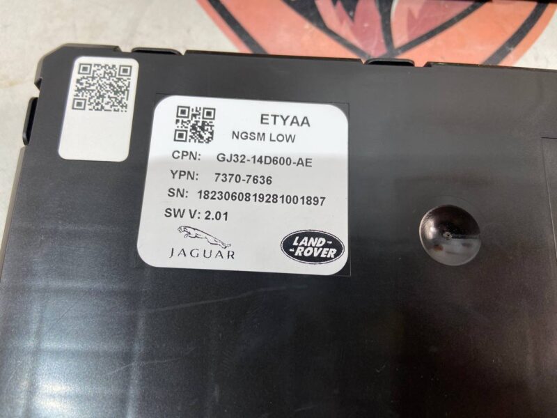 LR090384 Driver's seat control unit Land Rover Discovery Sport L550 (2015-) USED cost 130 € in stock 2 pcs.