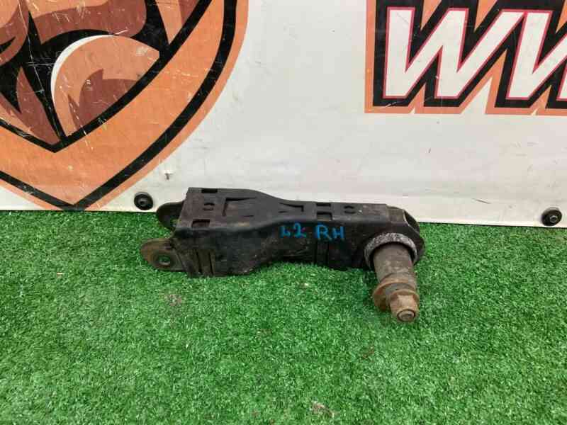 LR097279 Rear lower right lever Land Rover Discovery Sport L550 (2015-) Used cost 70 € in stock 3 pcs.