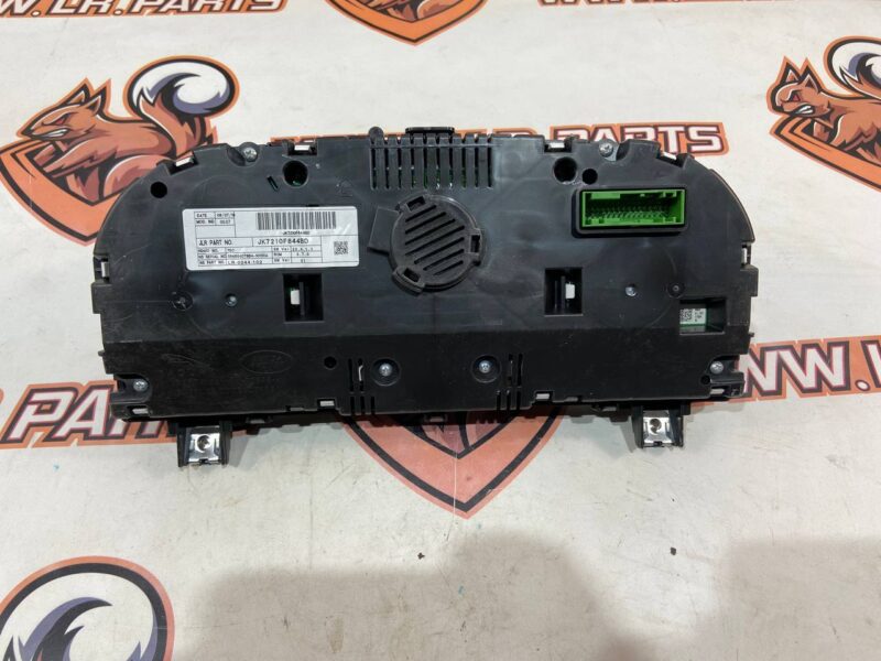 LR108896 Instrument panel Land Rover Discovery Sport L550 (2015-) Used cost 80 € in stock 1 pcs.