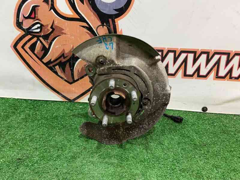 LR109400 Steering knuckle (pin) front left 2.0 TDI Land Rover Discovery Sport L550 (2015-) Used cost 300 € in stock 2 pcs.