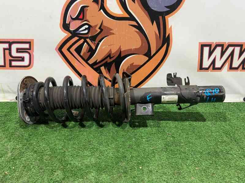 LR116119 Front left shock absorber without magnetic damping system Land Rover Discovery Sport L550 (2015-) Used cost 120 € in stock 2 pcs.