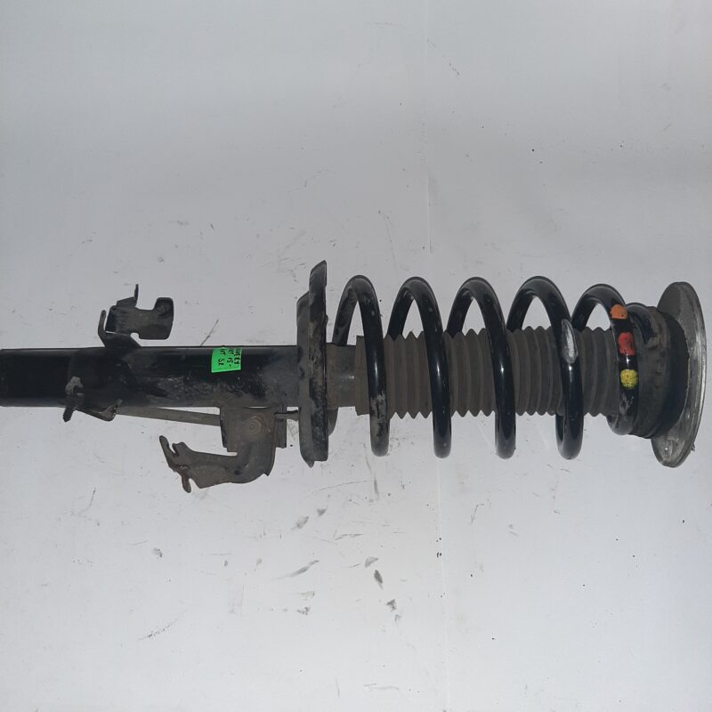 LR116119 Front left shock absorber without magnetic damping system Land Rover Discovery Sport L550 (2015-) Used cost 120 € in stock 2 pcs.