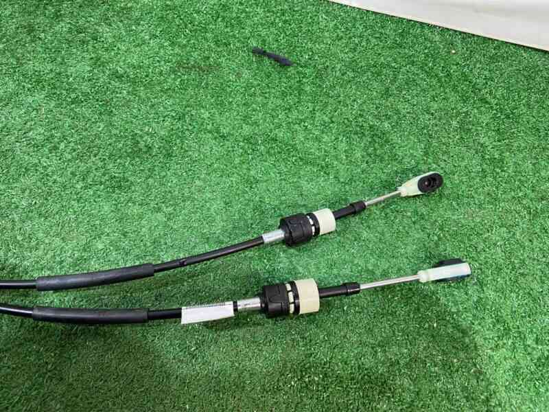 LR116488 Gearbox shift cable Land Rover Discovery Sport L550 (2015-) USED cost 80 € in stock 1 pcs.