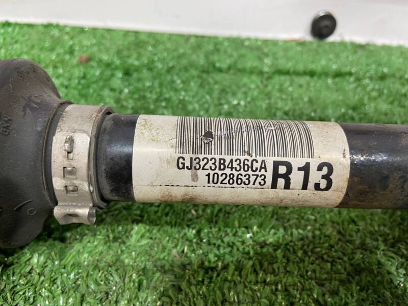 LR137029 Front right drive Land Rover Discovery Sport L550 (2015-) USED cost 370 € in stock 1 pcs.
