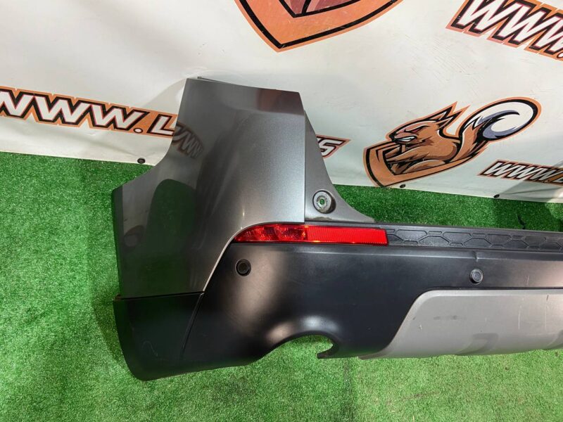 LR137937 Rear bumper assembly Land Rover Discovery Sport L550 (2015-) used - Image 18