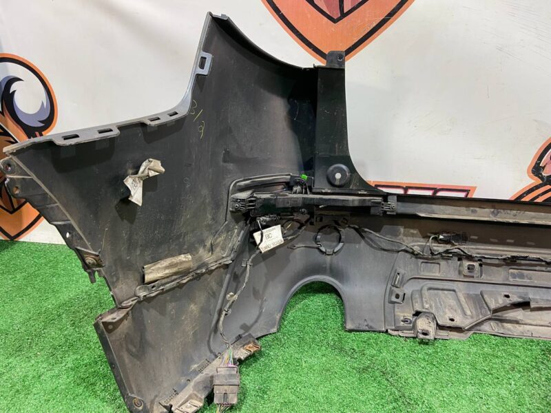LR137937 Rear bumper assembly Land Rover Discovery Sport L550 (2015-) used - Image 23