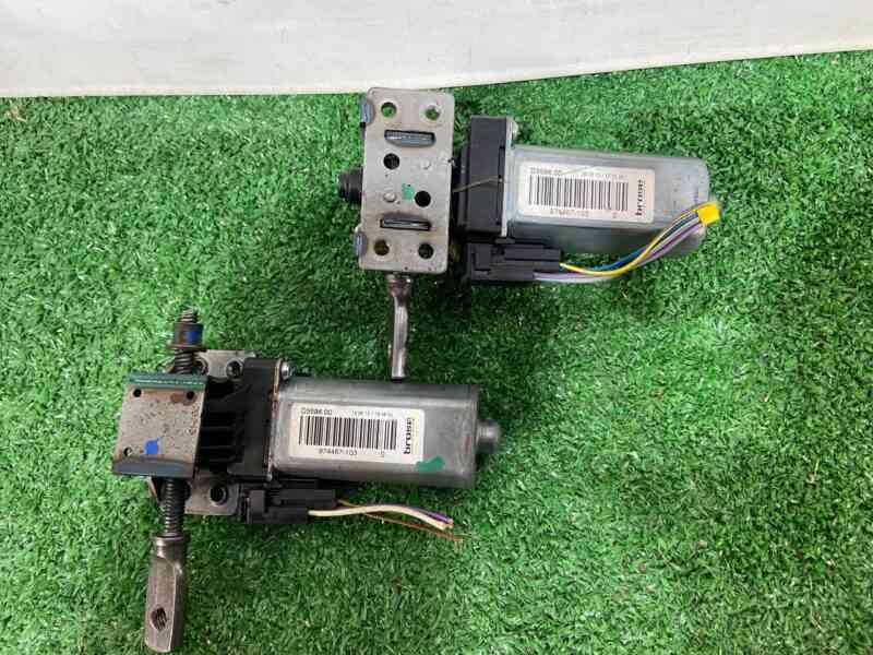 974467103 Seat back adjustment motor Jaguar XF X260 (2015-) Used cost 50 € in stock 4 pcs.