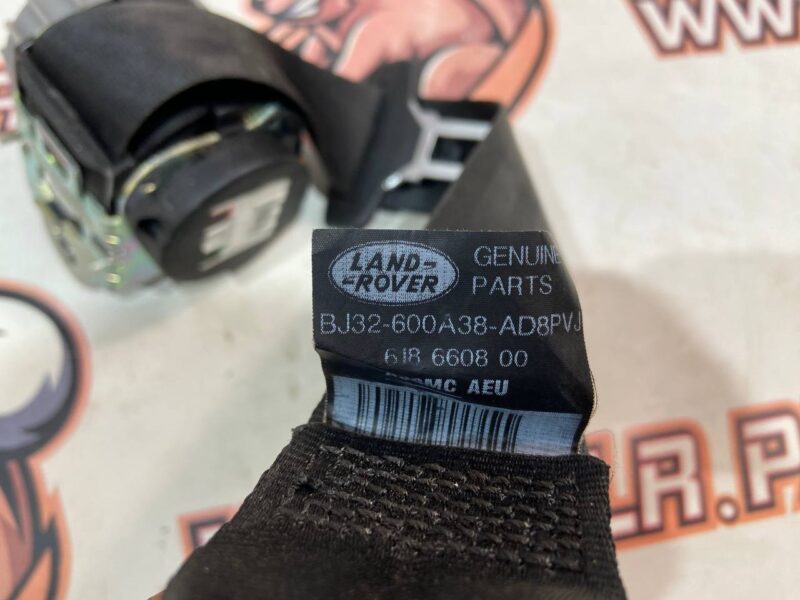 LR026461 Rear center seat belt Range Rover Evoque L538 (2012-2018) Used cost 85 € in stock 1 pcs.